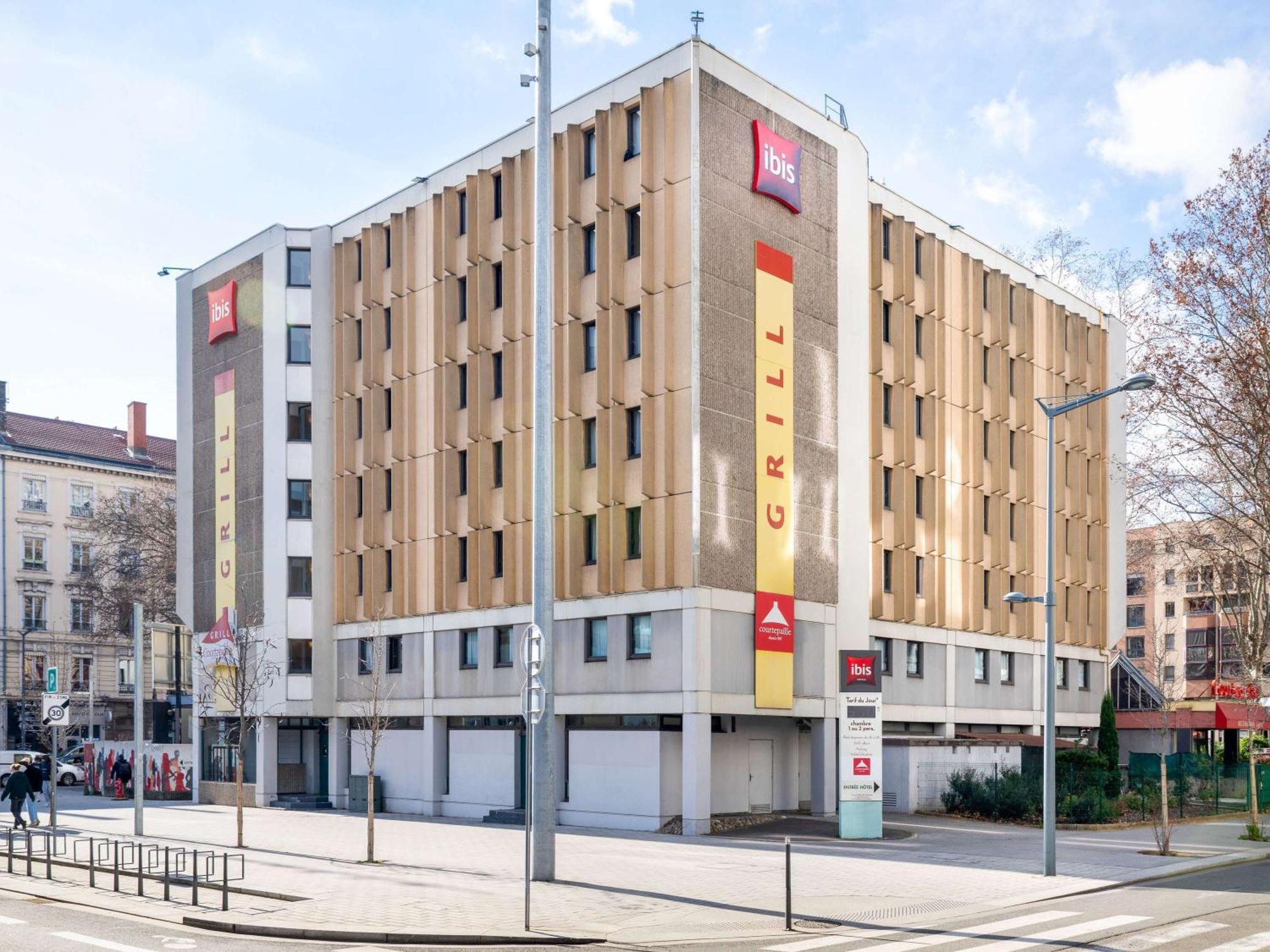 Ibis Lyon Gare Part Dieu Exteriör bild